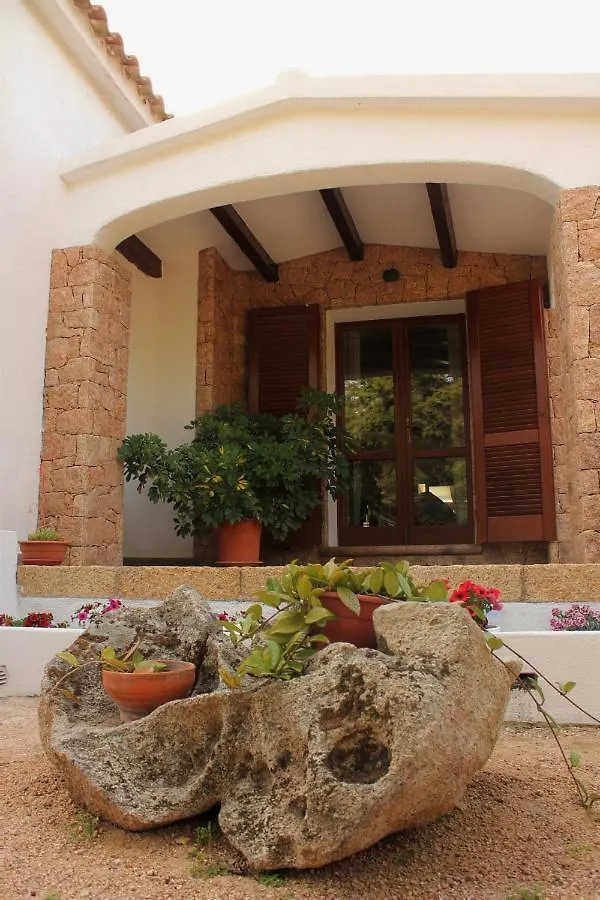 Villa Mameli B&B Rena Majore 0*,  Italie