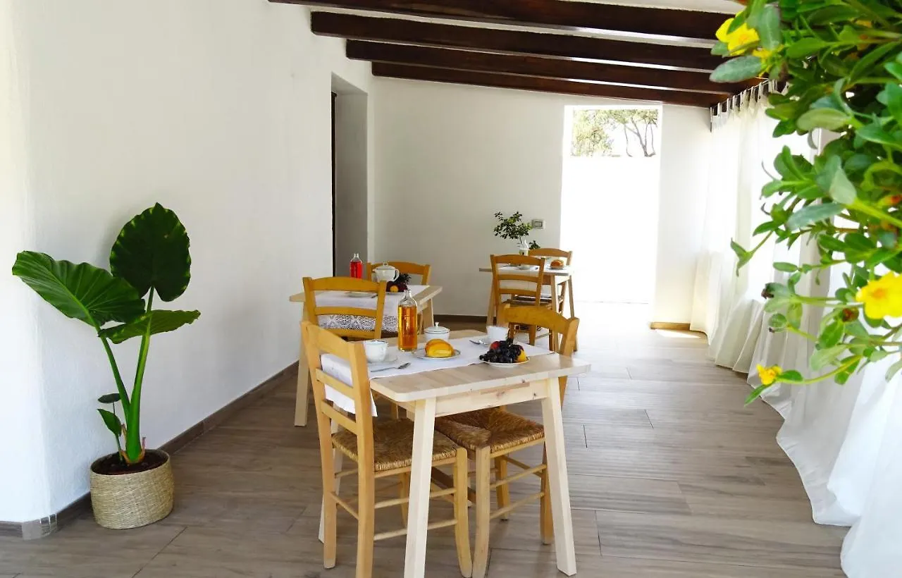 Villa Mameli b&b Rena Majore