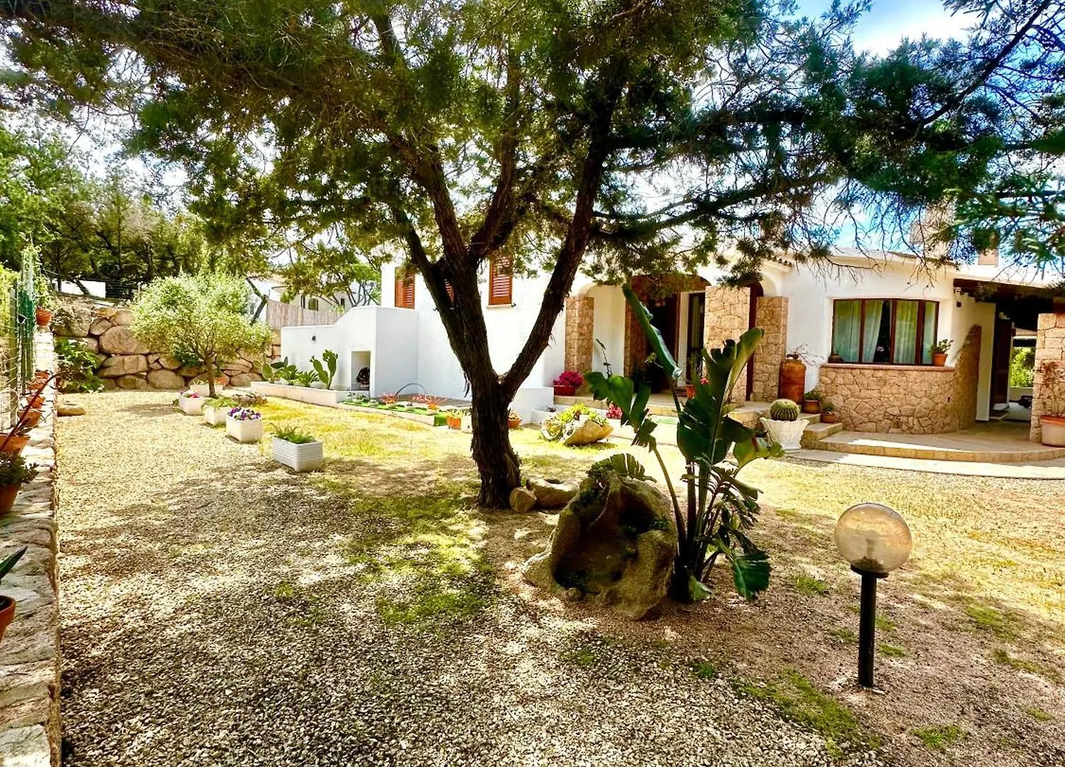 Villa Mameli b&b Rena Majore 0*,  Italia