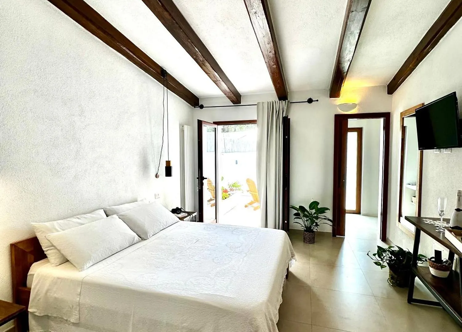 Villa Mameli b&b Rena Majore 0*,